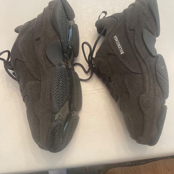 Balenciaga 45 triple S - Picture 3 of 8